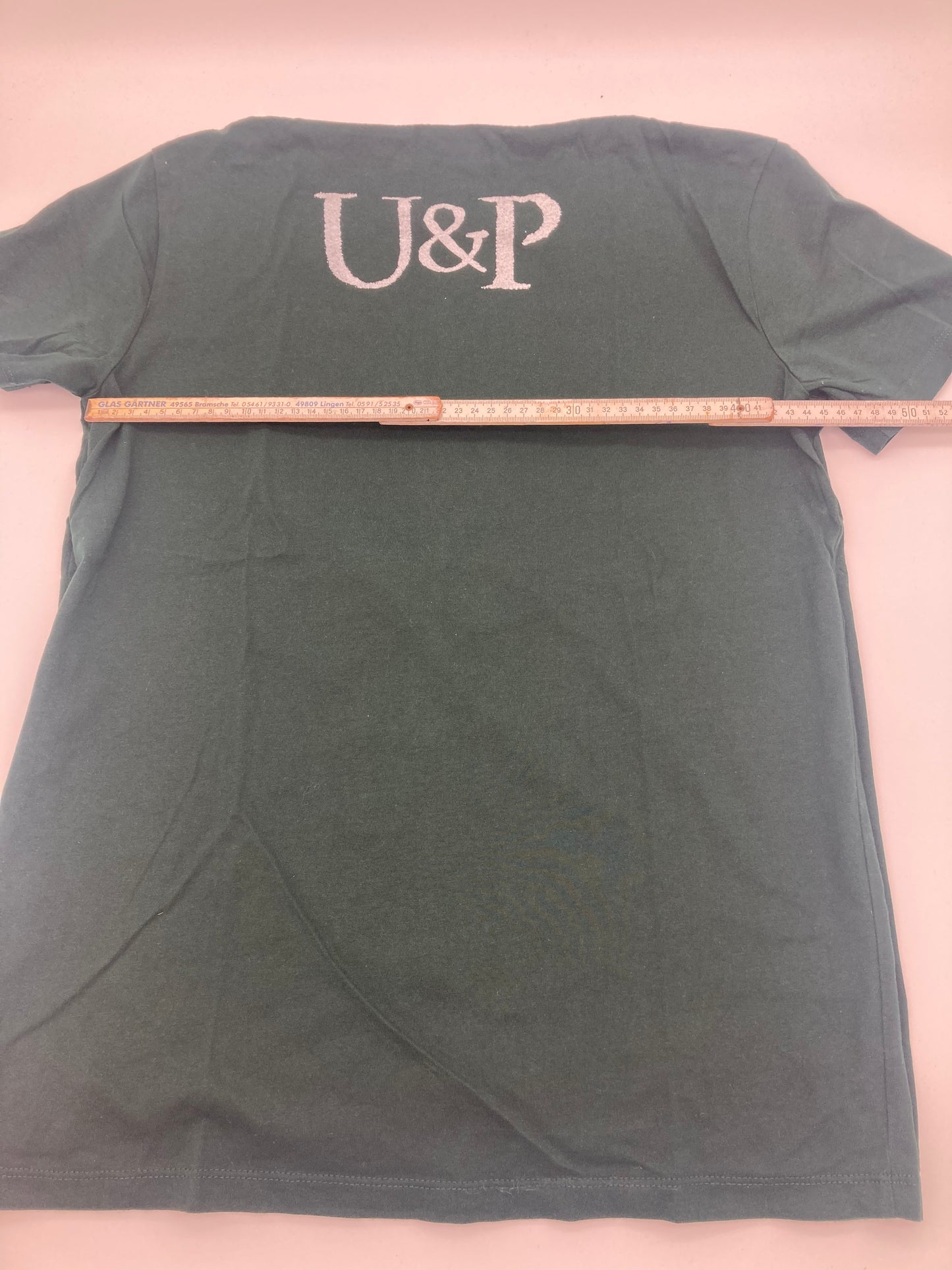 UGLY & PROUD • A Lifetime Spent In Opposition • T-Shirt • M • Second Hand