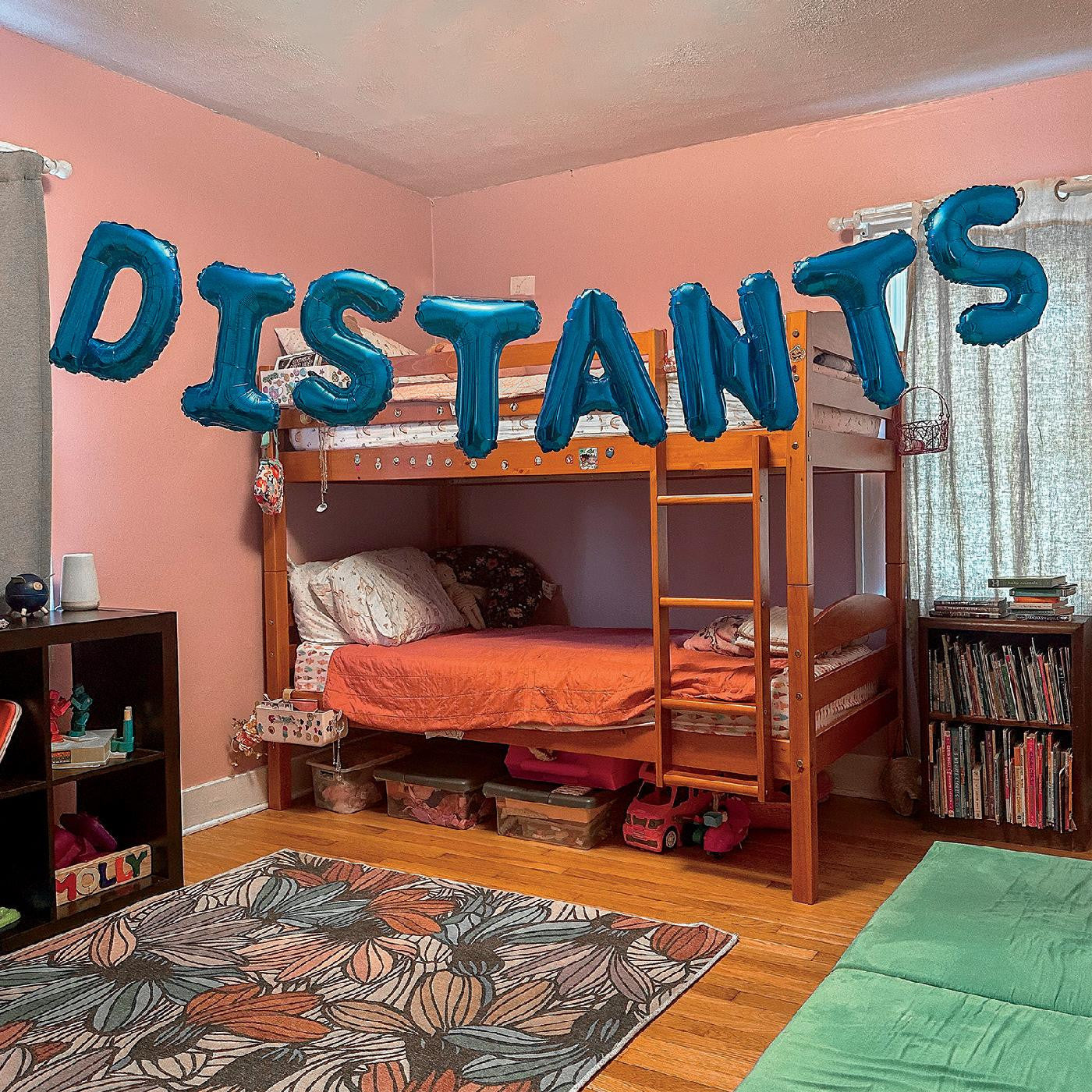 DISTANTS • S/T • LP