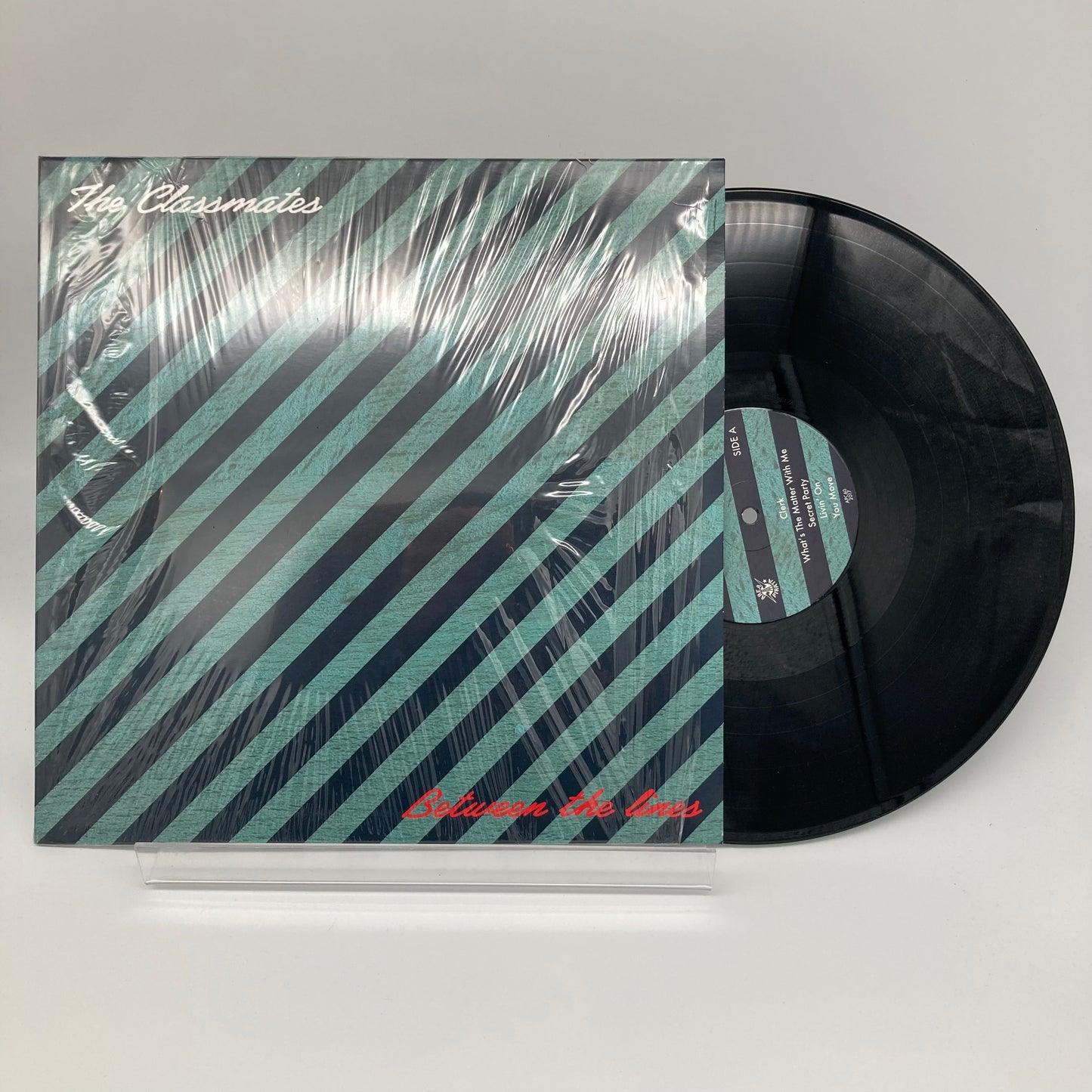 THE CLASSMATES • Between The Lines • LP • Second Hand