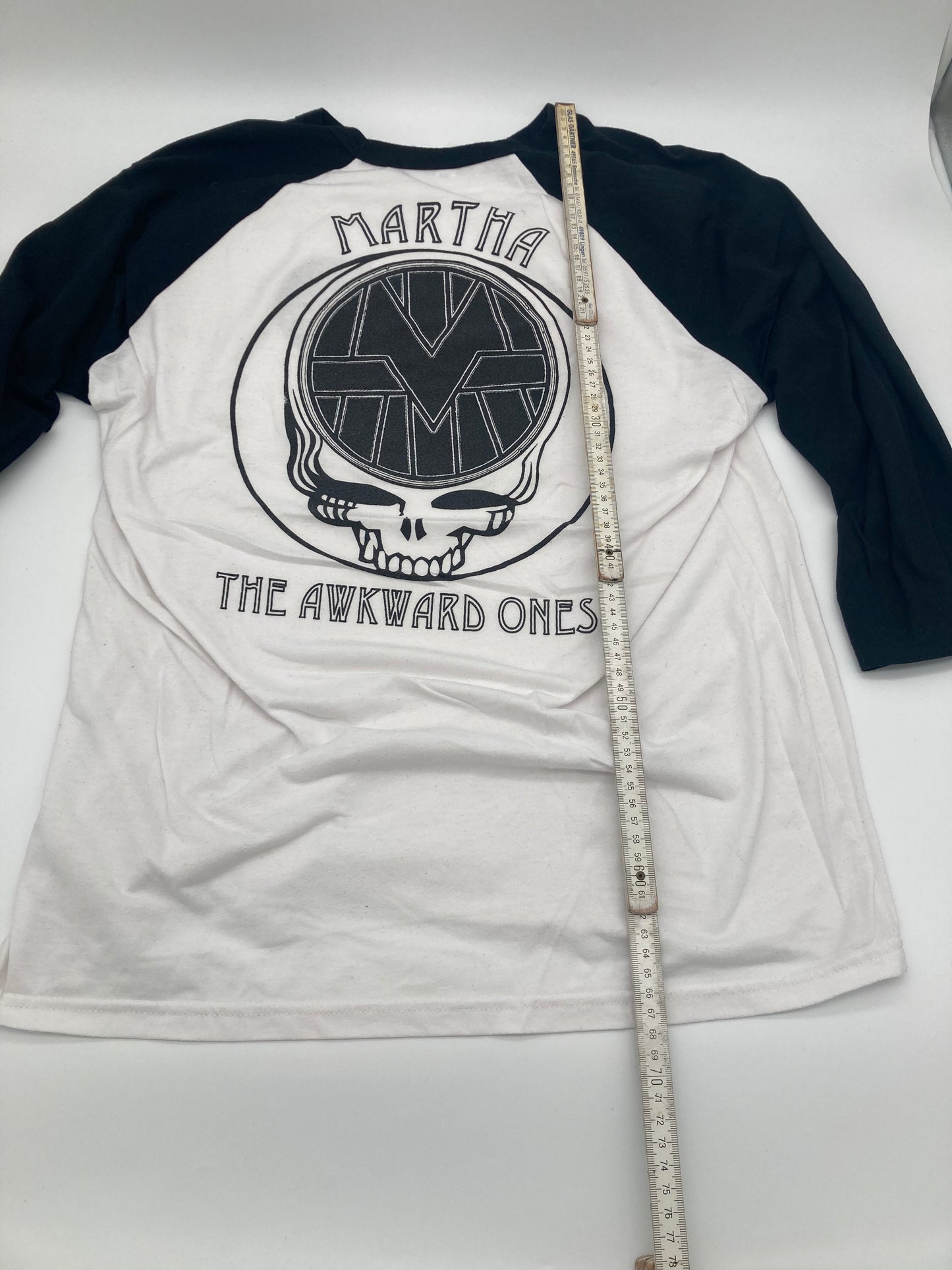 MARTHA • The Awkward Ones • Raglan T-Shirt • L • Second Hand