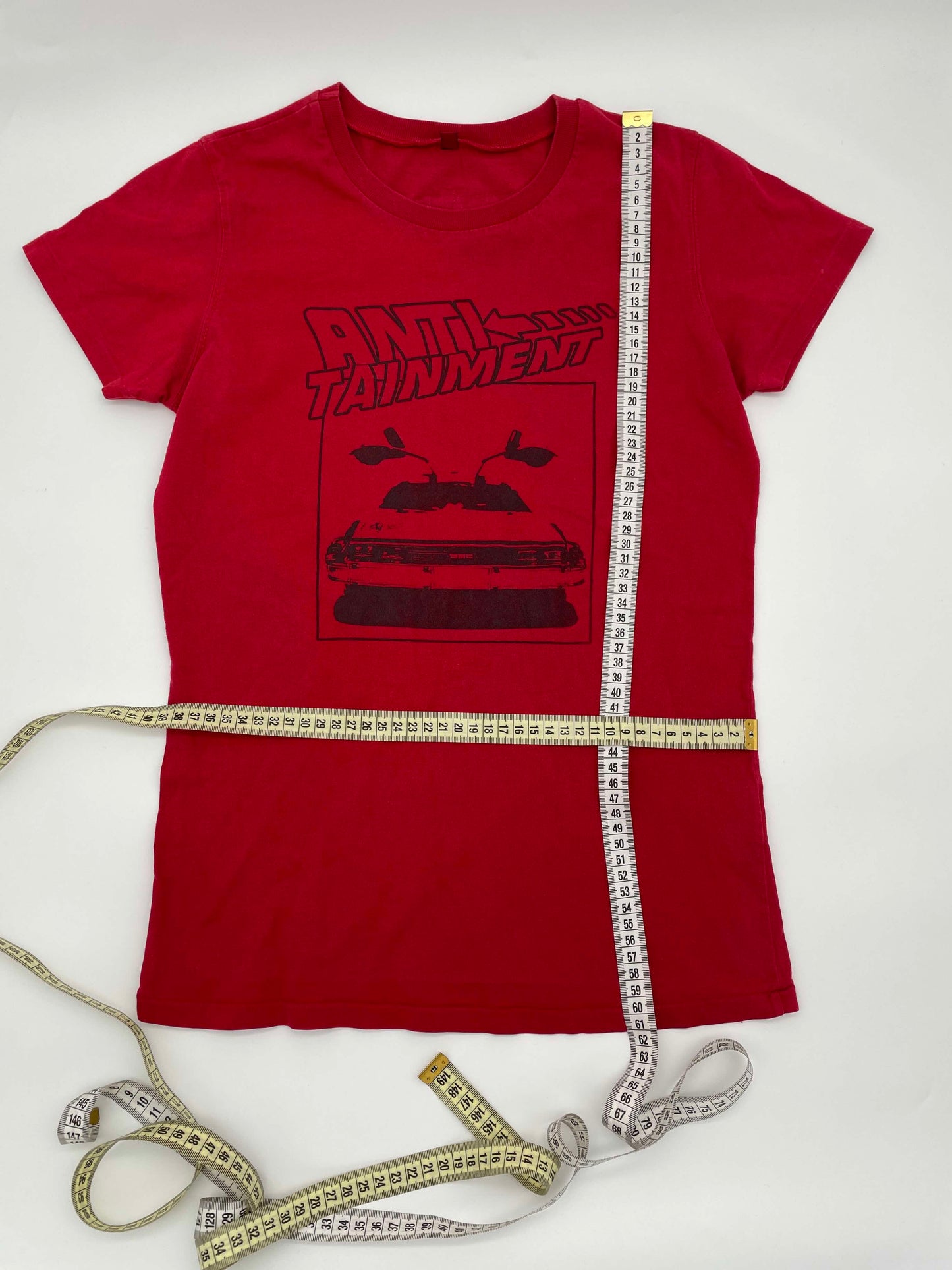 ANTITAINMENT • T-Shirt • Medium