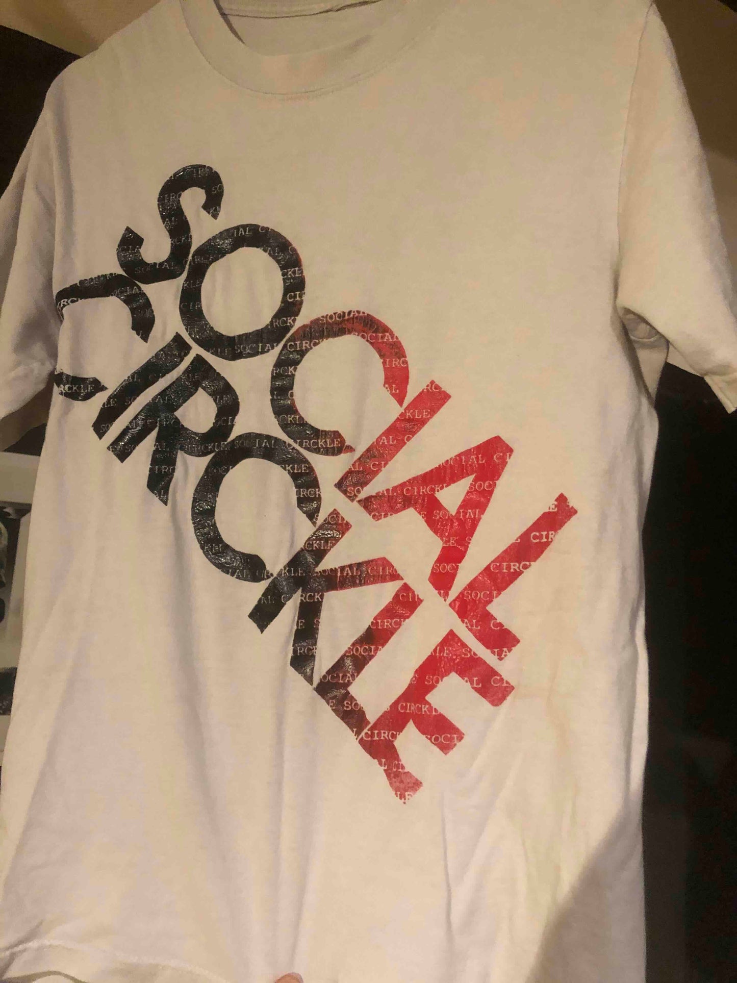 SOCIAL CIRCKLE • T-Shirt • Small