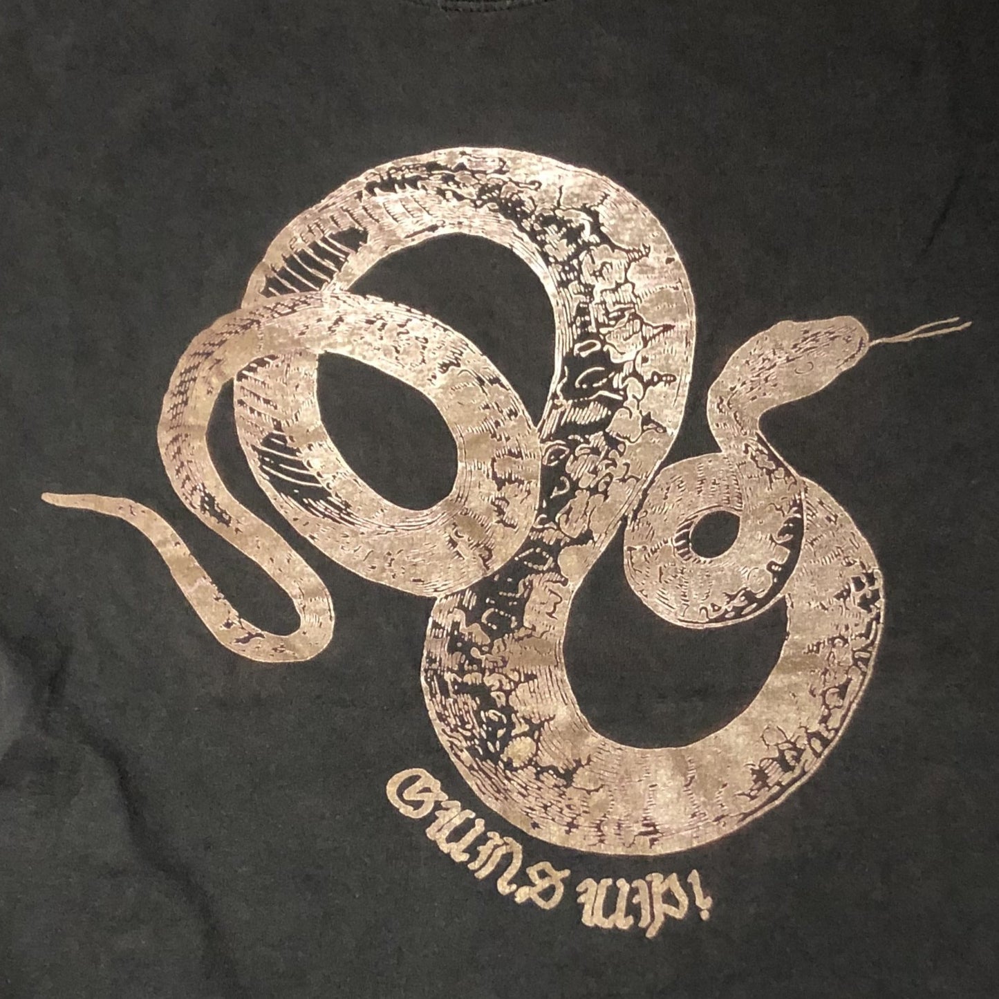 GUNS UP! • snakes • T-Shirt