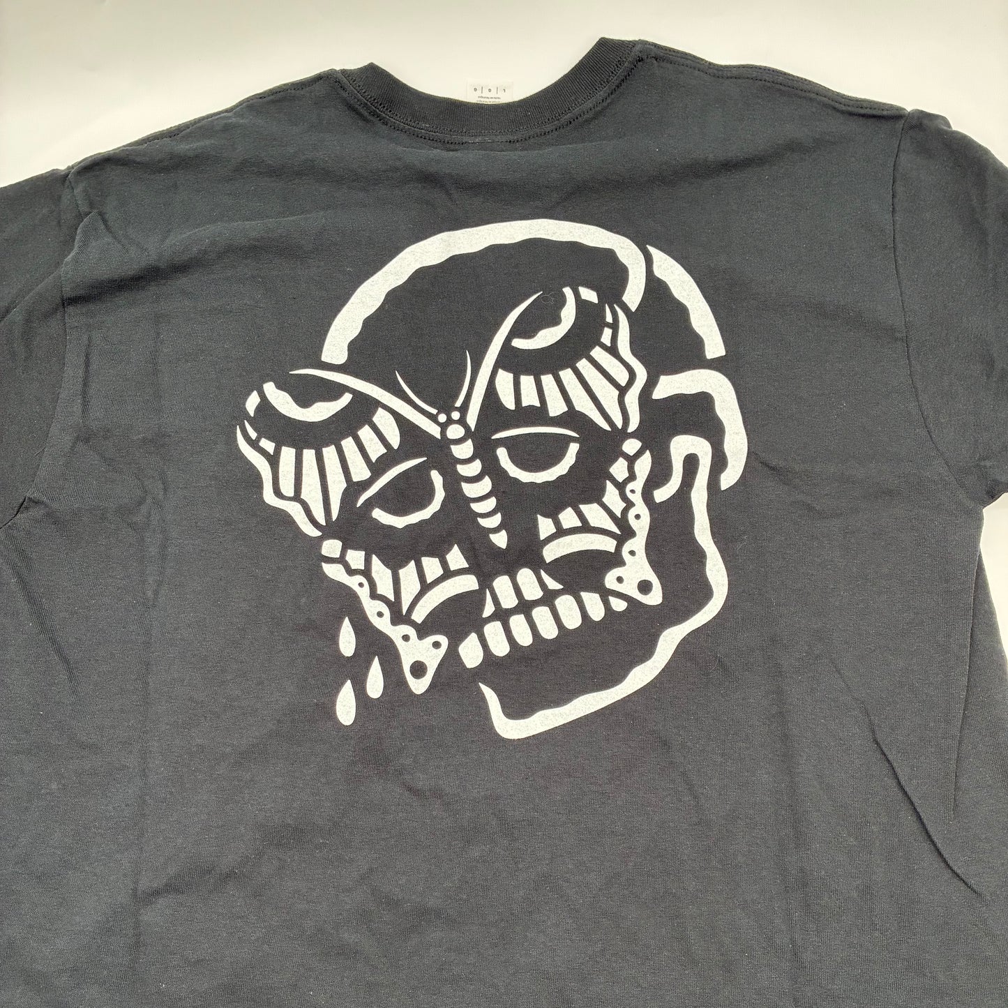 HELL & BACK • Tiki Skull • Black T-Shirt • Size L