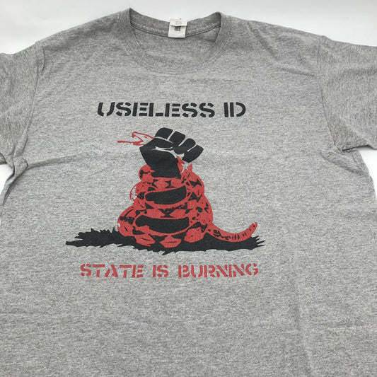 USELESS ID • T-Shirt • Large • Second Hand