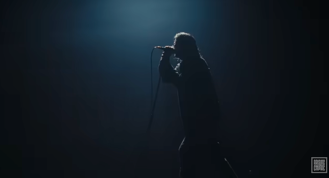 Load video: Hot Mass - Shine On