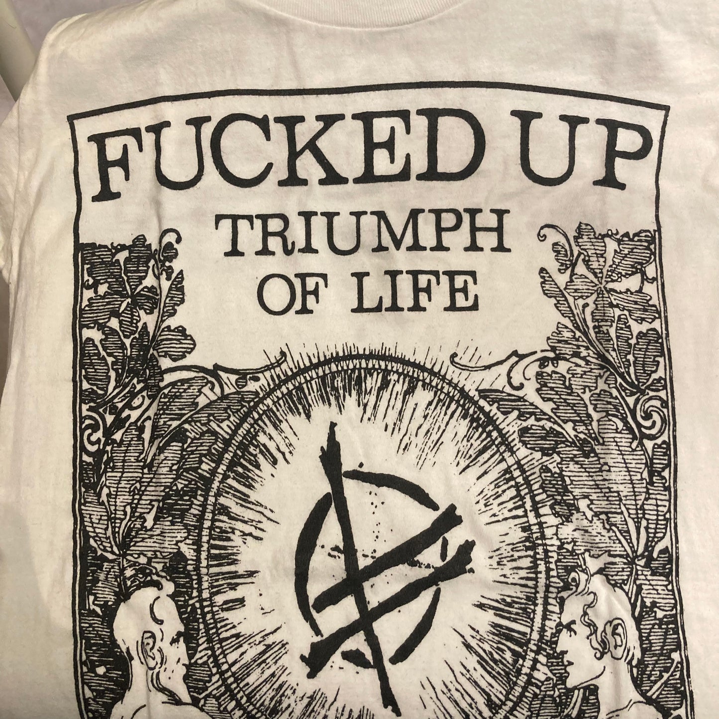 FUCKED UP • Triumph Of Life • White Girl T-Shirt M • T-Shirt • Second Hand