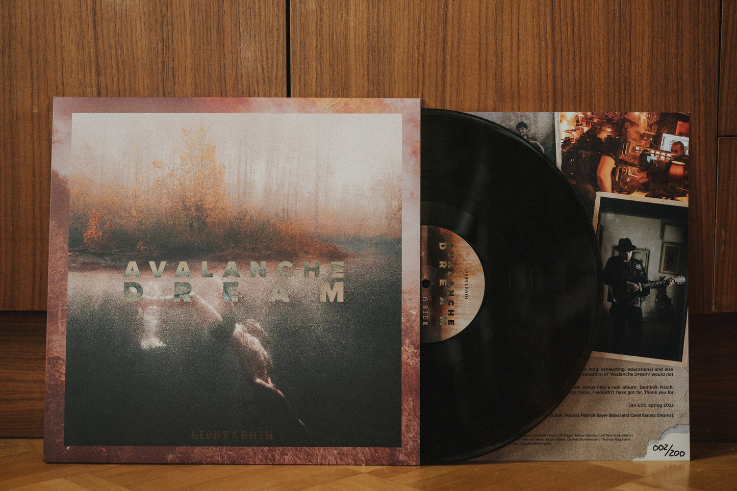 LIGHT AND RAIN • Avalance Dream • LP