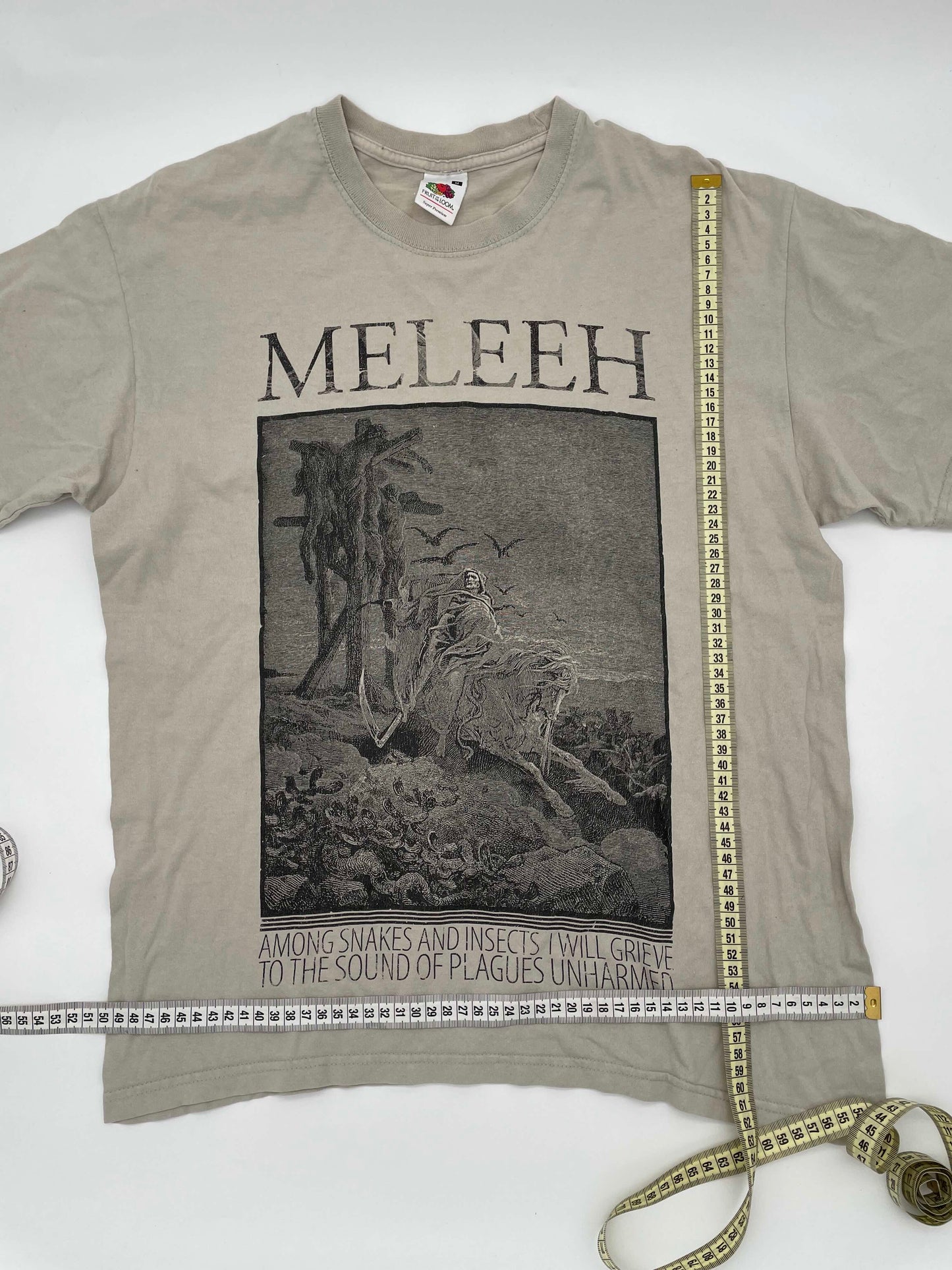 MELEEH • T-Shirt • Medium