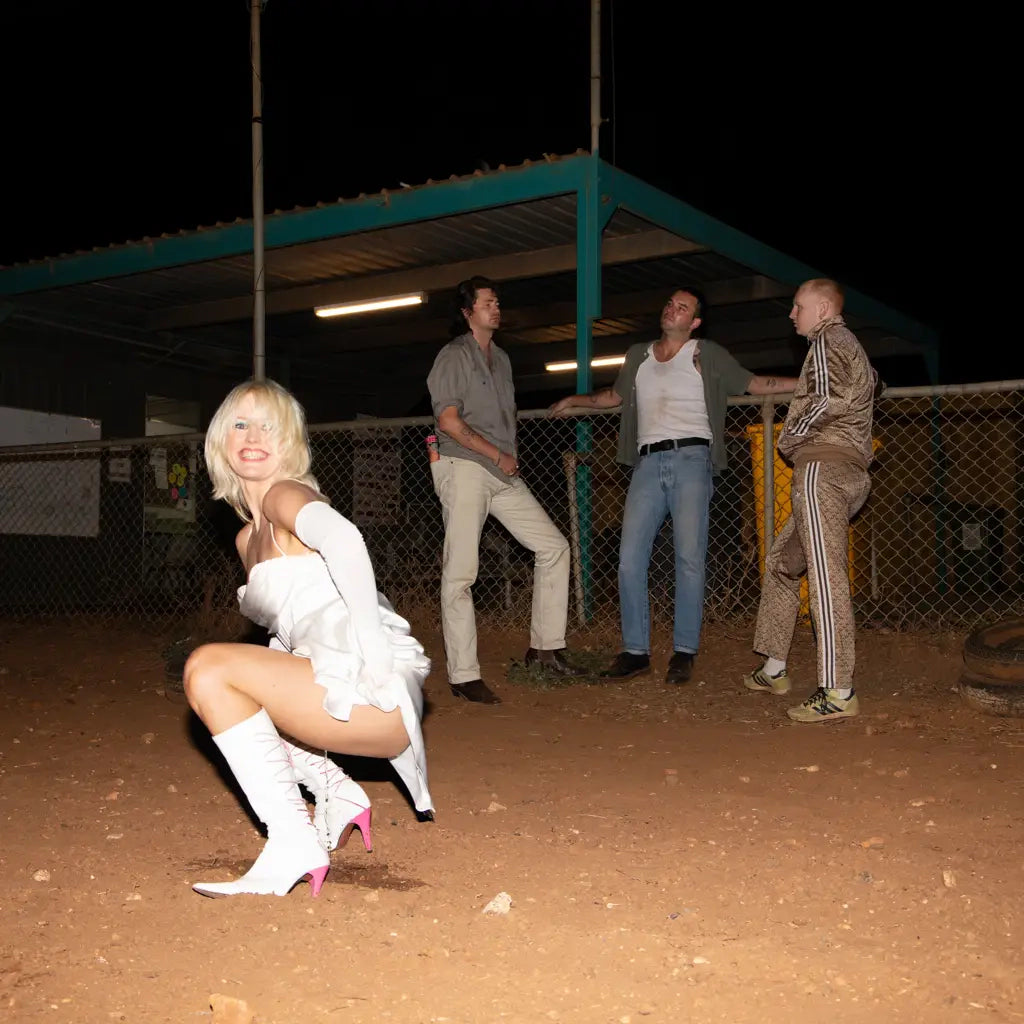 AMYL AND THE SNIFFERS • U Should Not Be Doing That • 7"